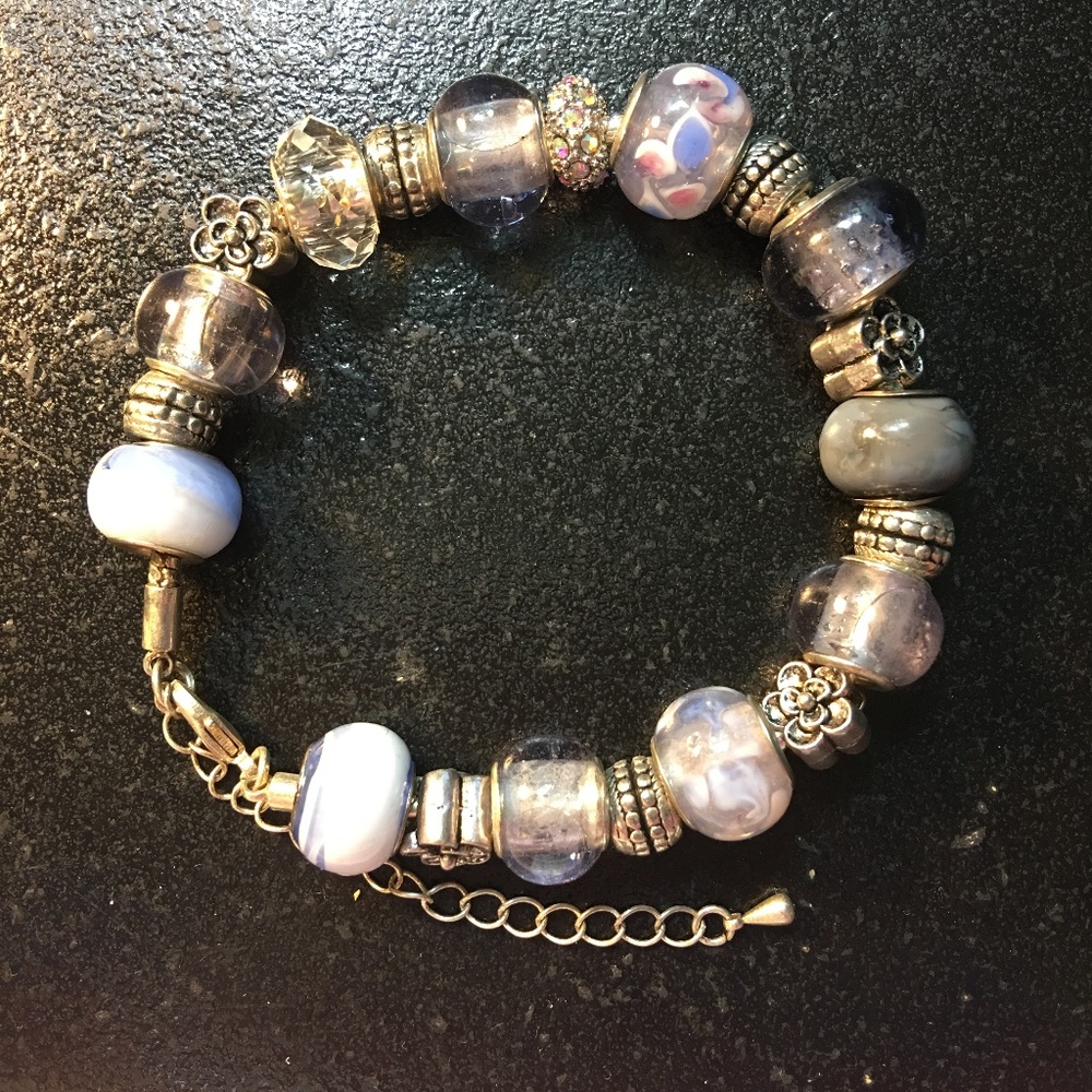 Pale Lavender or lilac Bracelet